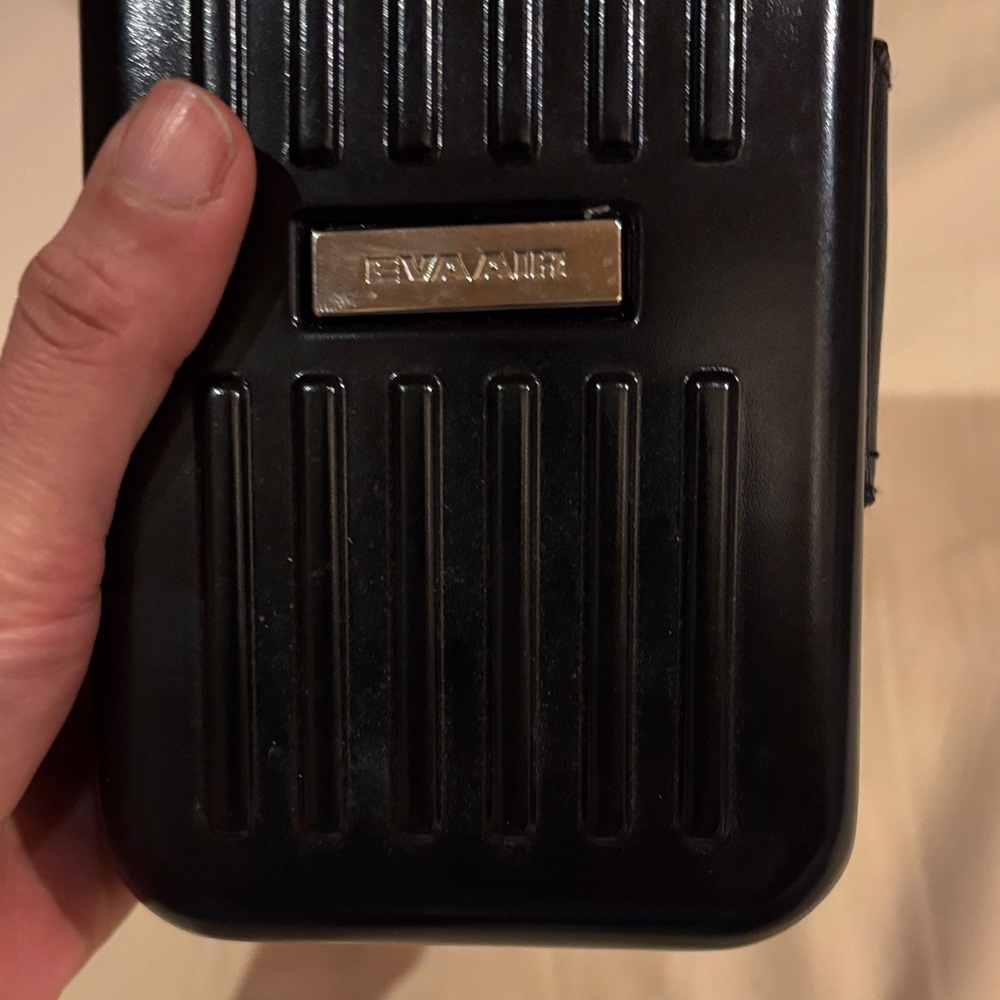 Salvatore Ferragamo Black travel clutch bag - Picture 4 of 9